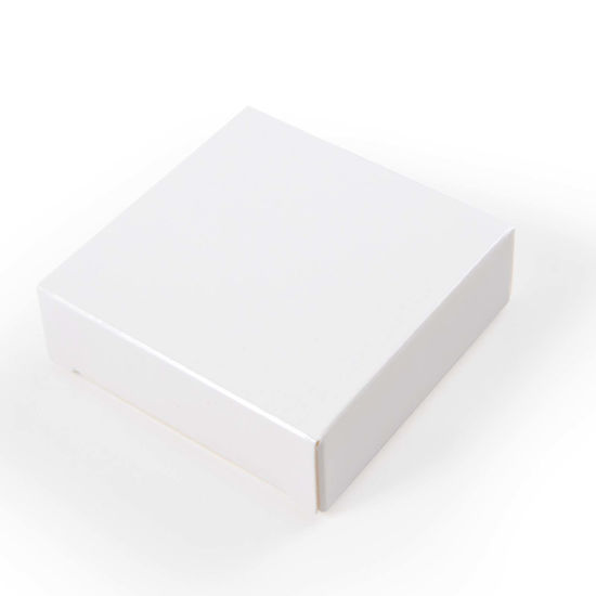 Picture of White Cardboard Box LL322